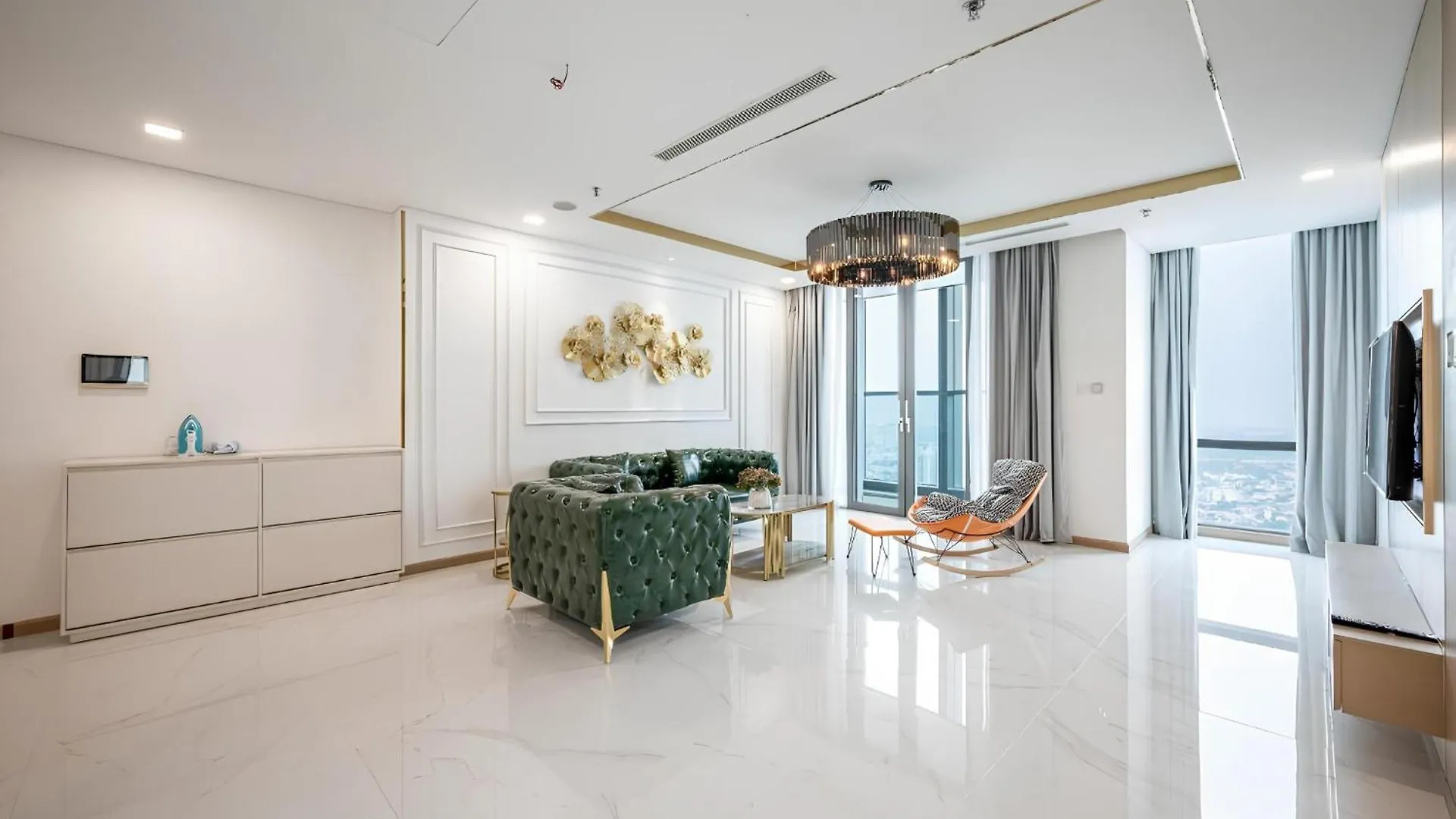 The Peninsula Landmark - Vinhomes Central Park Ho Chi Minh City Aparthotel