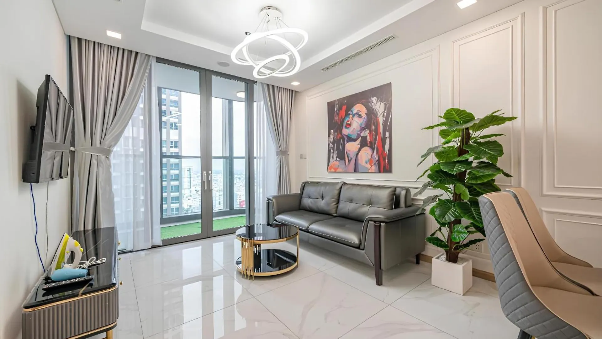 The Peninsula Landmark - Vinhomes Central Park Ho Chi Minh City