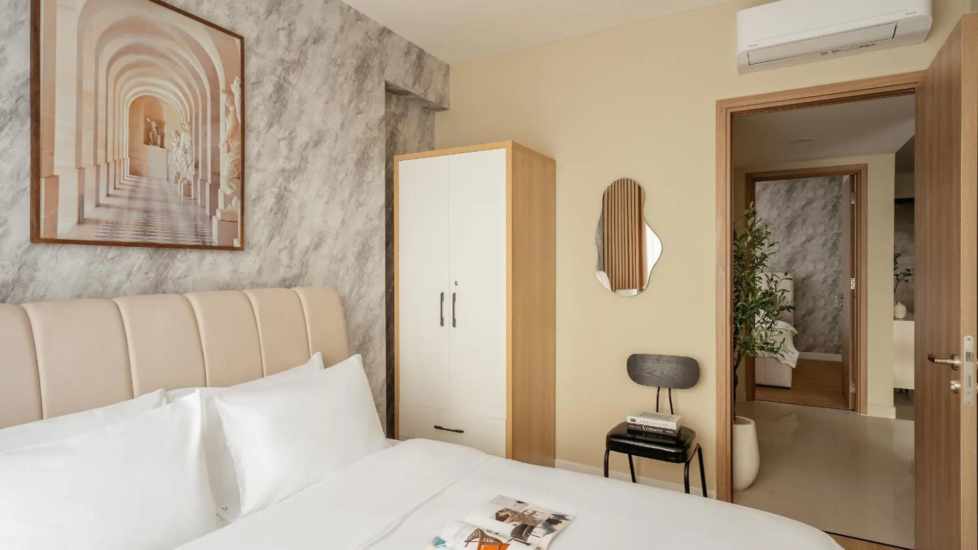 The Peninsula Landmark - Vinhomes Central Park Ho Chi Minh City 0*,