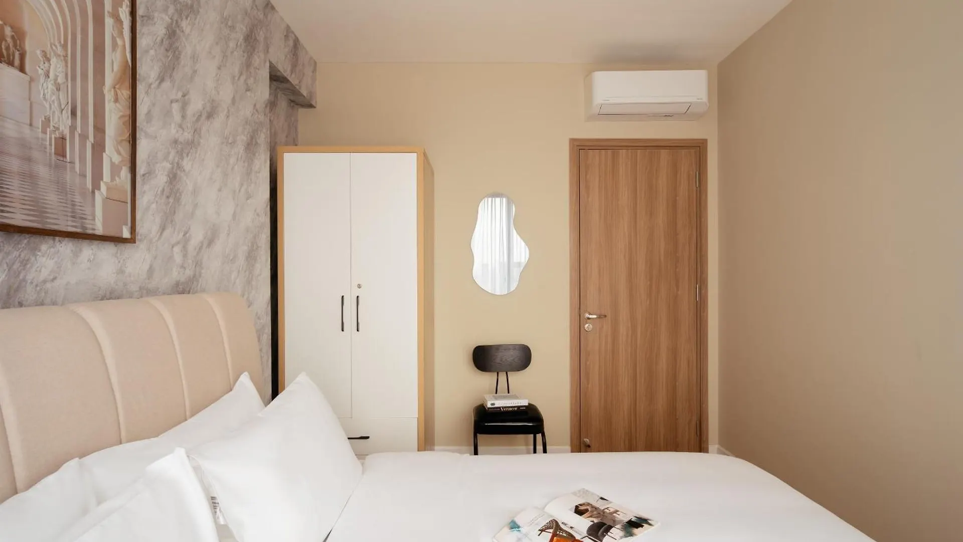 The Peninsula Landmark - Vinhomes Central Park Ho Chi Minh City Aparthotel