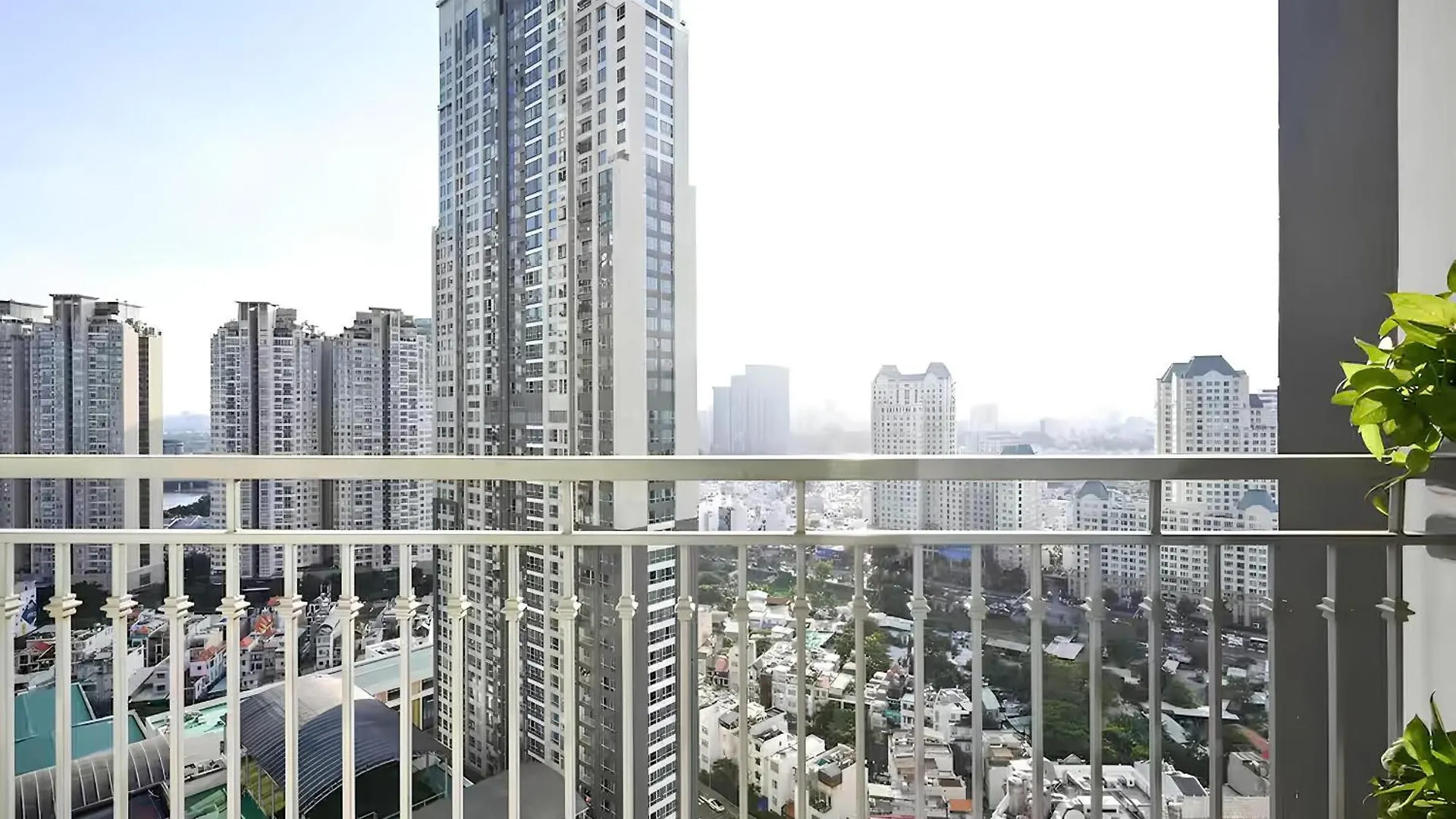 Aparthotel The Peninsula Landmark - Vinhomes Central Park Ho Chi Minh City Vietnam