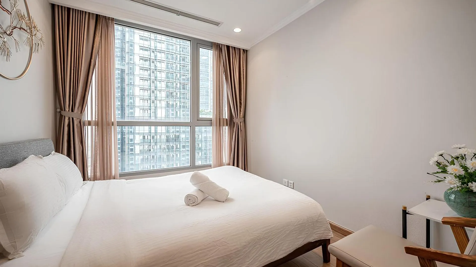 The Peninsula Landmark - Vinhomes Central Park Ho Chi Minh City 0*,